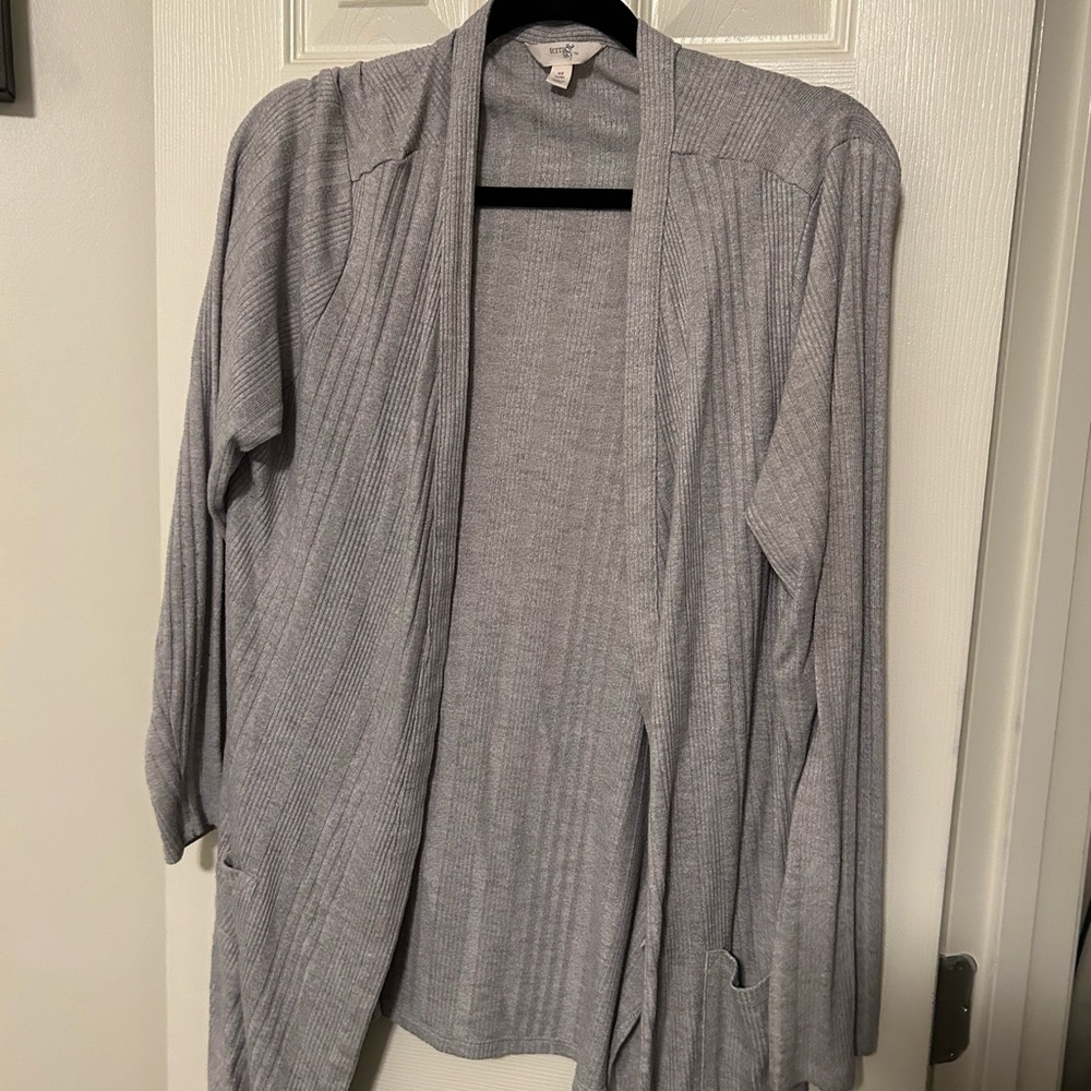 🖤GREY CARDIGAN🖤